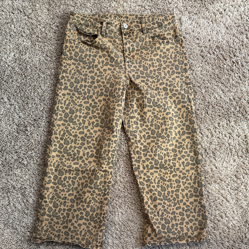 American Eagle Outfitters Tan Leopard Print Pants